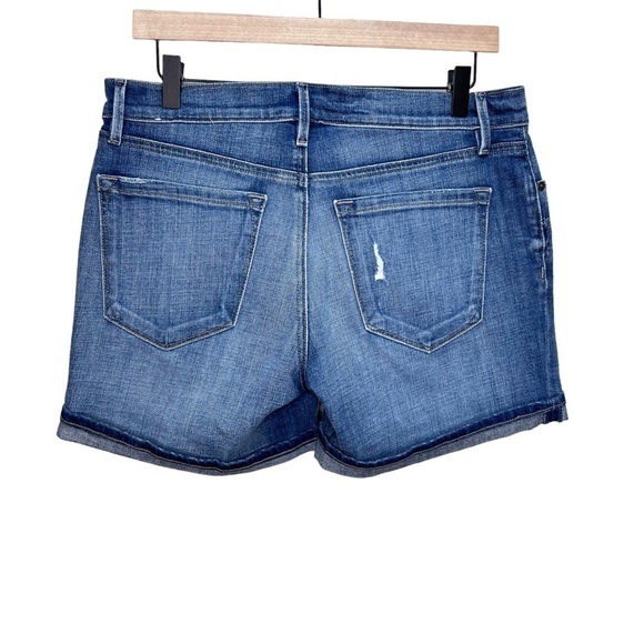 ANN Taylor Loft Distressed Denim Jean Shorts Size 28 - Picture 5 of 8